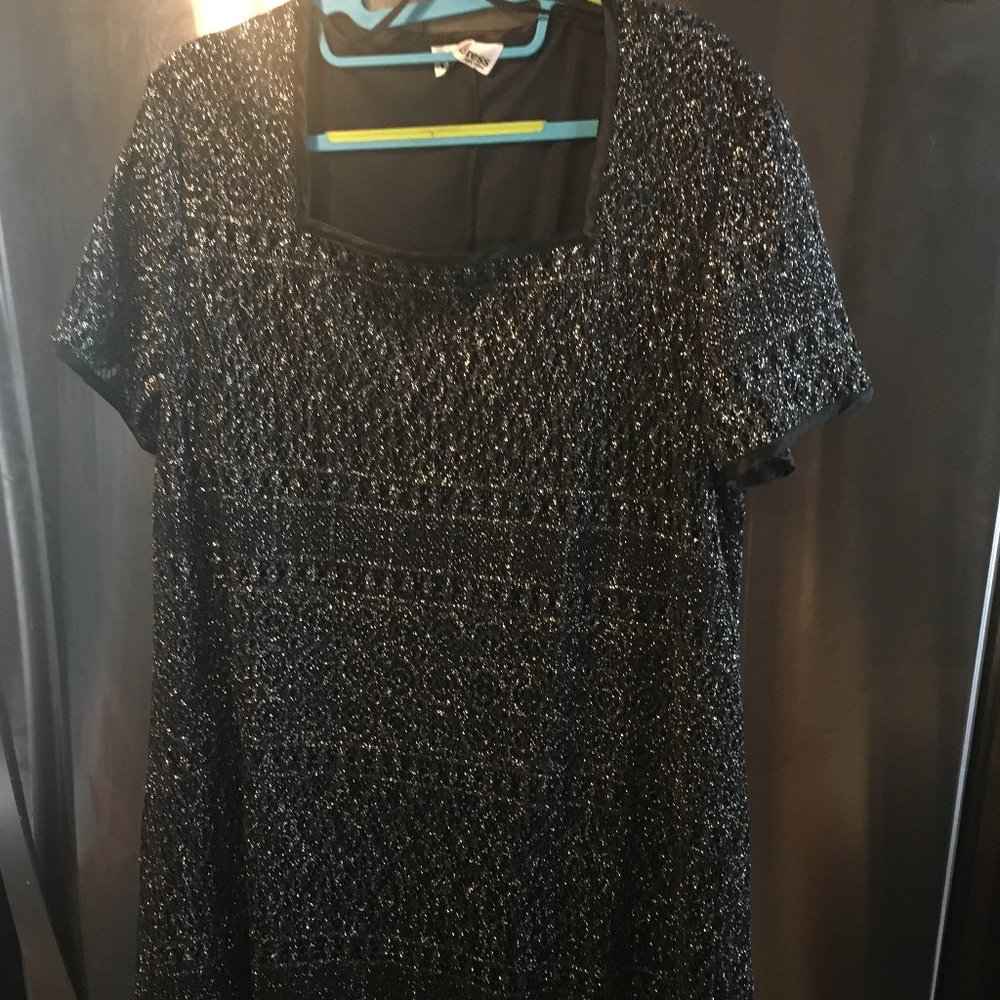 Ultra Dress Crocheted Dress 192 $35 or $30 w/offer